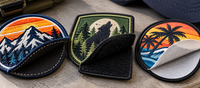 Sistemas de fijación para parches personalizados: coser, velcro y termoadhesivo Sistemas de fijación para parches personalizados: coser, velcro y termoadhesivo